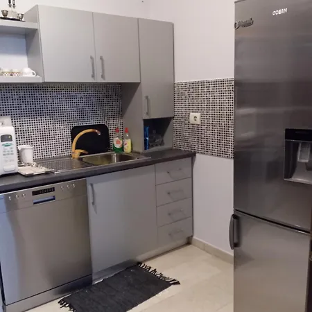 Apartment Center 3